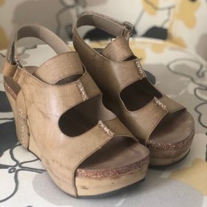 Pierre Dumas Wedges Women size 6